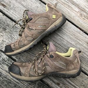 Columbia Waterproof Hiking Boots/Shoes
